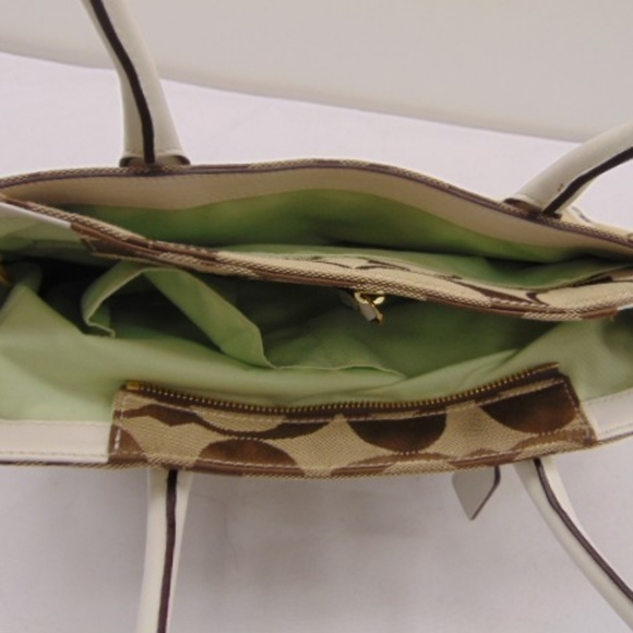 Coach 11557 Hampton Madeline Signature Satchel - Picture 3 of 3